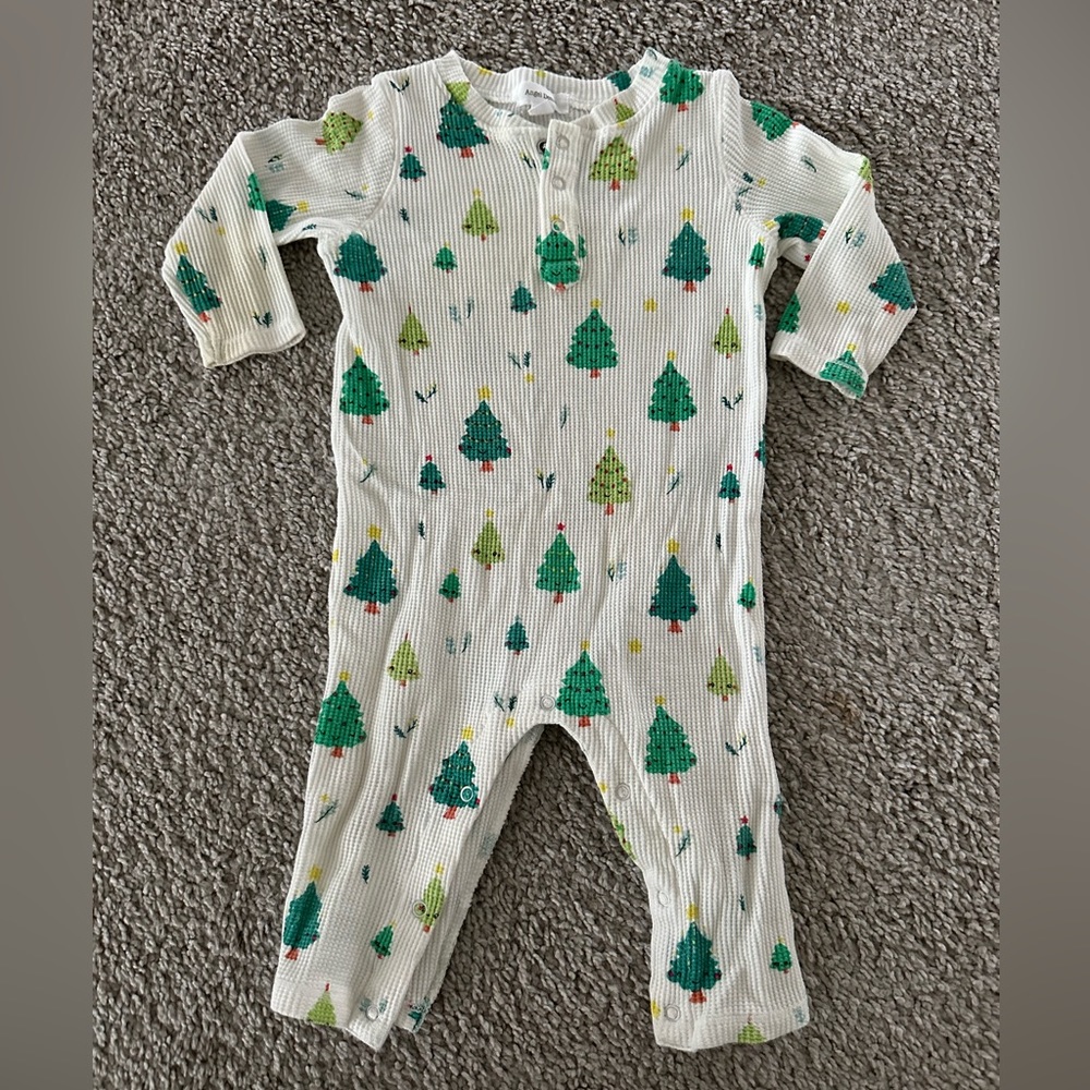 Angel Dear Christmas Tree Waffle Knit Romper. 6-12 Months